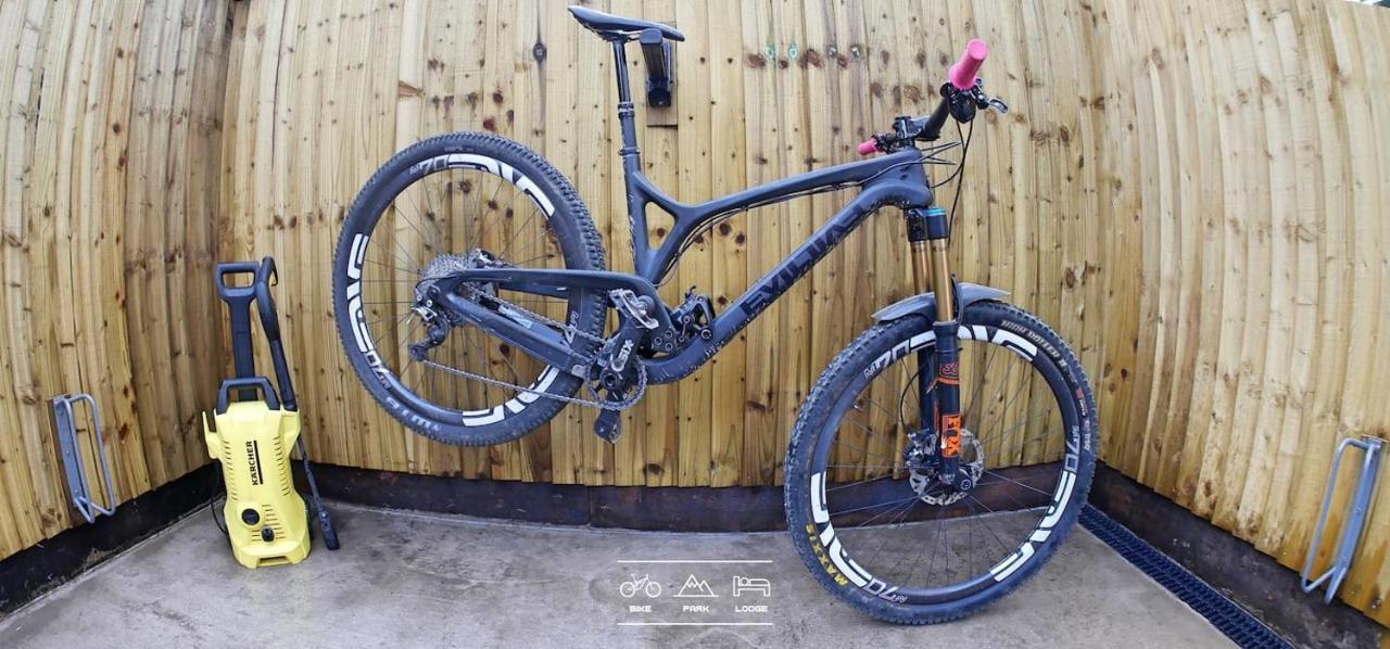מרת'יר טידפיל Bike Park Lodge #2 מראה חיצוני תמונה
